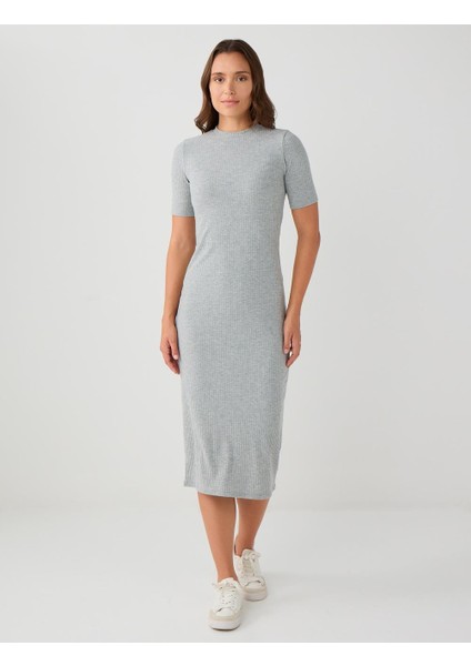 Gri Melanj Bisiklet Yaka Kısa Kollu Örme Midi Elbise