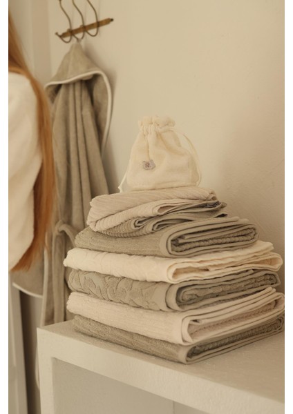 Earth 70X140 Havlu Bej modelleri