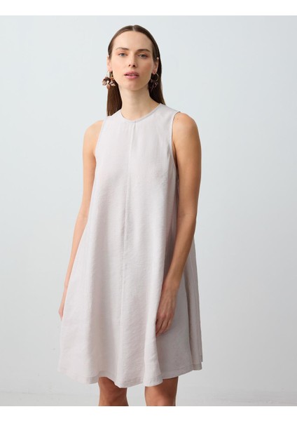 Açık Vizon Rahat Kesim Yuvarlak Yaka Kolsuz Mini Elbise