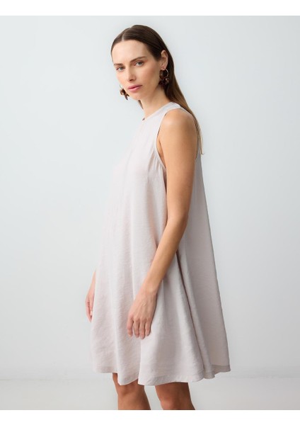 Açık Vizon Rahat Kesim Yuvarlak Yaka Kolsuz Mini Elbise modelleri