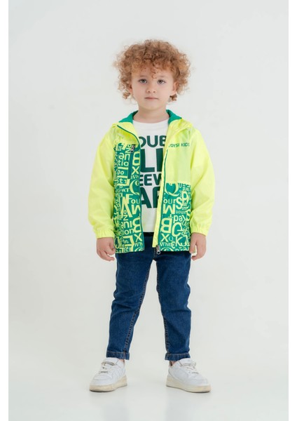 Erkek Çocuk 3’lü Takım – Yağmurluk, Tişört ve Pantolon Kombini fiyatları