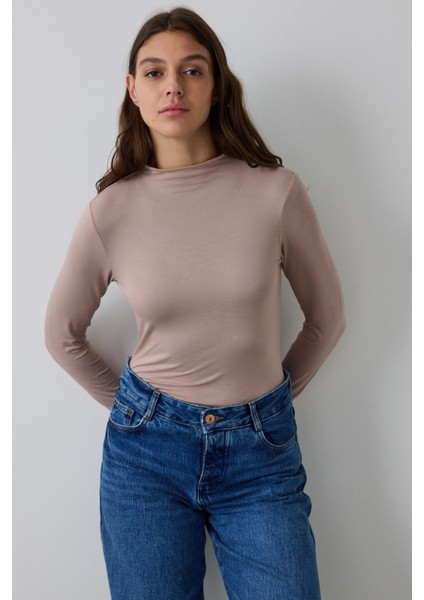 Bej Yarım Balıkçı Yaka Slim Fit Uzun Kollu Triko Üst