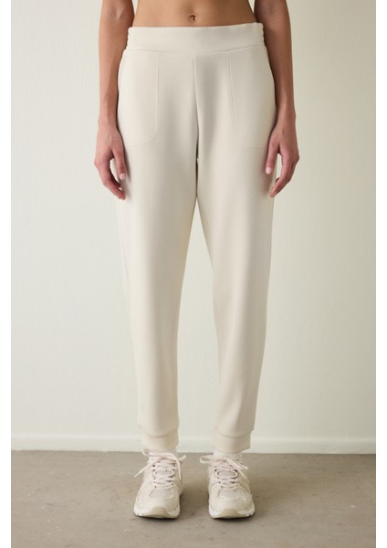 Bej Silky Feel Cepli Bağlama Detaylı Normal Bel Jogger Eşofman Altı