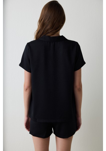 Siyah Fleur Saten Gömlek Yaka Kısa Kollu Şortlu Pijama Takımı modelleri