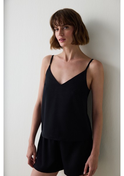 Siyah Fleur Saten V Yaka Ayarlanabilir Askılı Pijama Üstü