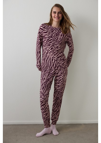 Bordo Zebra Desenli Bisiklet Yaka Uzun Kollu Pijama Takımı