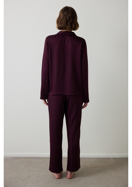 Bordo Çizgili Saten Gömlek Yaka Pijama Takımı fırsatları
