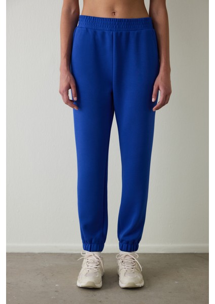 Saks Mavisi Silky Feel Normal Bel Jogger