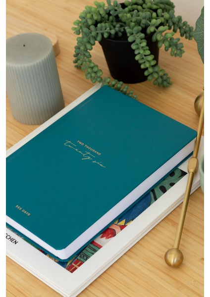 2026 Yılı A5 Tam Gün Ajanda 15X22 cm - 365 Gün Yeşil fiyatları