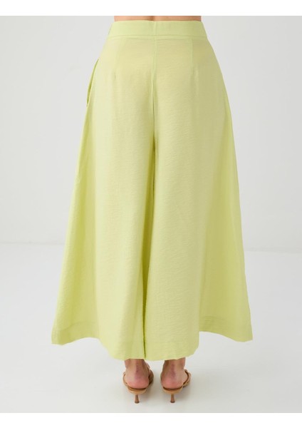 Su Yeşili Rahat Kesim Bol Paça Normal Bel Dokuma Pantolon