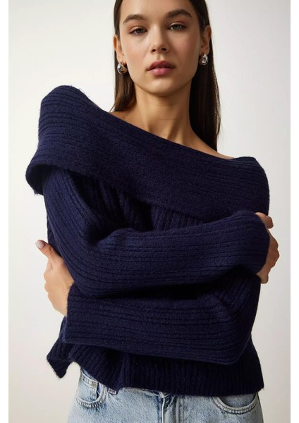 Kadın Lacivert Degaje Yaka Fitilli Triko Kazak modelleri