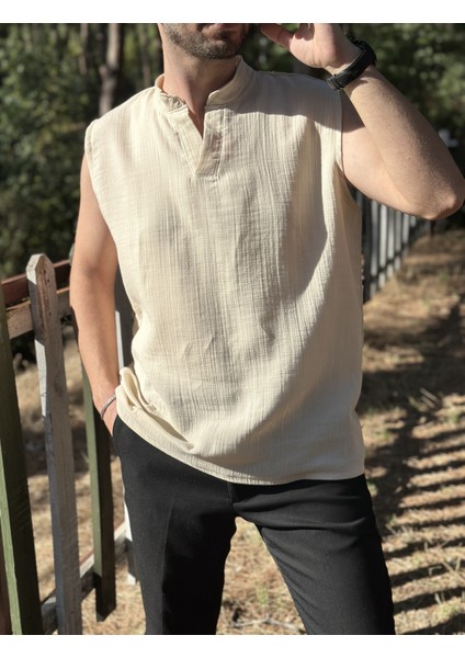 Sıfır Kol Hakim Yaka Bej Müslin Kumaş Yazlık Erkek T-Shirt