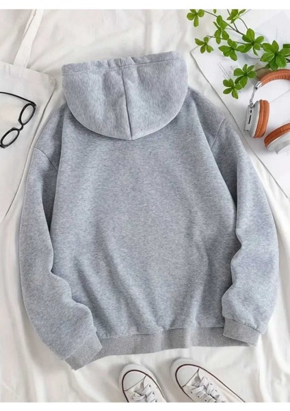 Gülümseyen Yüz Göğüs Baskılı Kapüşonlu Cepli Içi Yünlü Gri Sweatshirt fiyatları