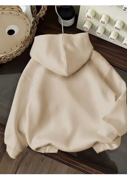 Dior Ayı Baskılı Kapüşonlu Cepli Içi Yünlü Bej Sweatshirt fiyatları