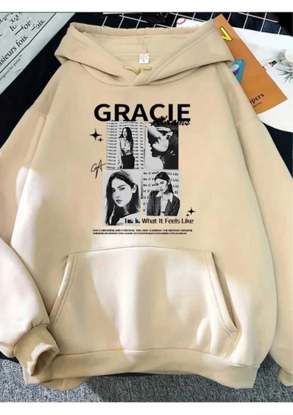 Gracie Abrams Baskılı Kapüşonlu Cepli Pamuklu Bej Sweatshirt