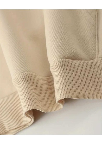 Puzzle Kalp Baskılı Kapüşonlu Cepli Pamuklu Bej Sweatshirt fırsatları