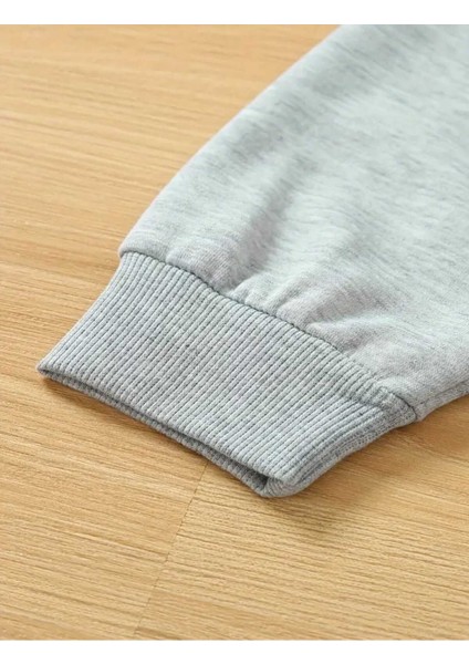Çiçekli Cep Göğüs Baskılı Bisisklet Yaka Gri Sweatshirt modelleri