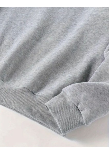 Parlak Pembe Kurdele Baskılı Bisiklet Yaka Gri Sweatshirt modelleri