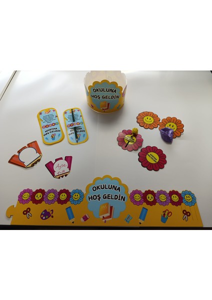 Okuluna / Sınıfına Hoş Geldin Öğrenci Tacı ve Hediye Kartı Seti(5 Parça) 12'li 03 fiyatları