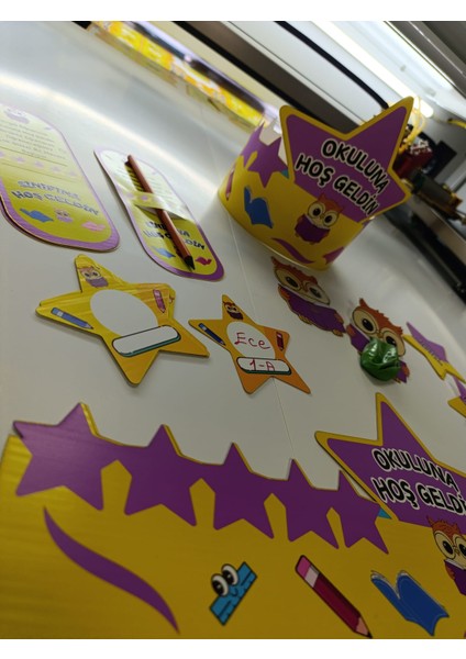 Okuluna / Sınıfına Hoş Geldin Öğrenci Tacı ve Hediye Kartı Seti(5 Parça) 8'li 02 modelleri