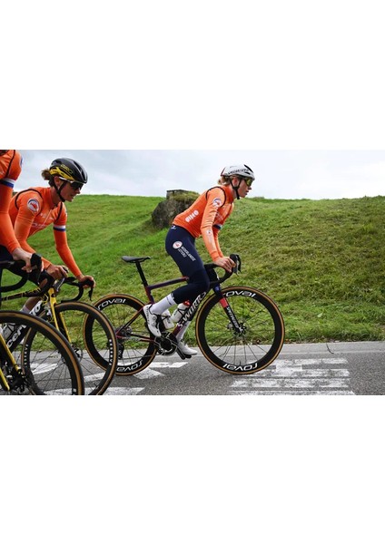 Boels Dolmans Uzun Kollu Unisex Takım Forması RE2160757BD modelleri