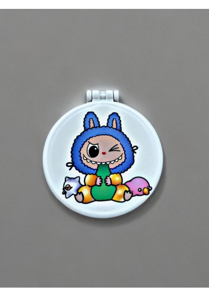 Labubu Baskılı Plastik El Aynası. Çap: 9cm. Çift Taraflı Ayna. Metalik