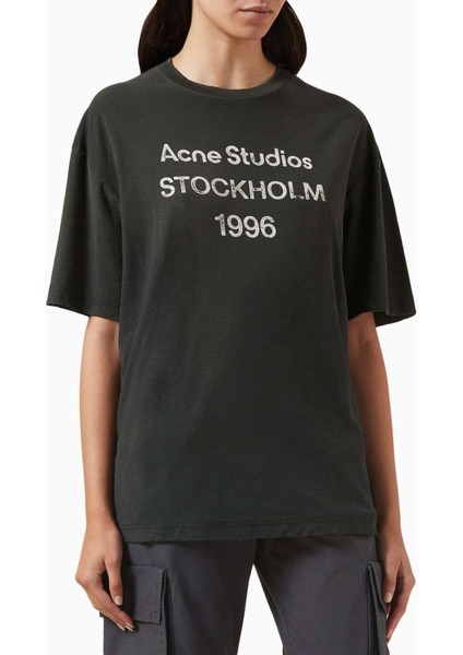 1996 Logo Stamp T-Shirt - Siyah - Pamuk-Dokuma Içeriği (85% Pamuk, 15% Keten)