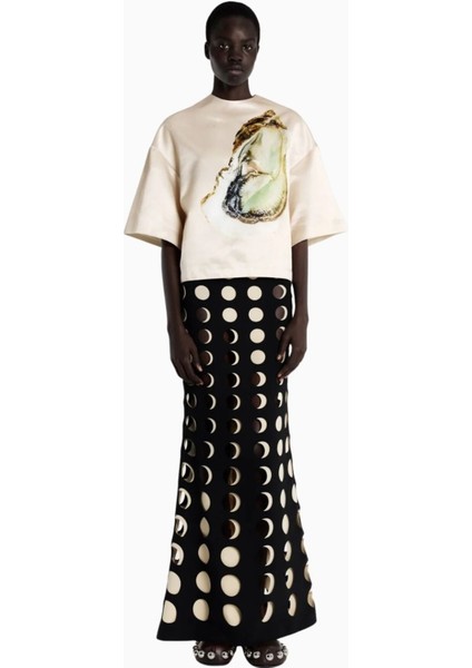 Somon Renkli Oversize Saten Bluz Istiridye Baskılı Sanatsal ve Şık Tasarım