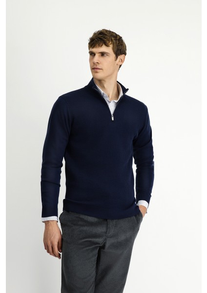 Yarım Balıkçı Yaka Regular Fit Desenli Fermuarlı Yünlü Triko Kazak