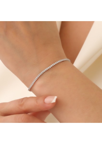 925 Ayar Gümüş Zirkon Taşlı Rodyumlu Ayarlanabilir Şık Suyolu Bileklik