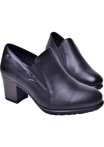 D25KA-3385 Kadın Deri Topuklu Ayakkabı fiyatları