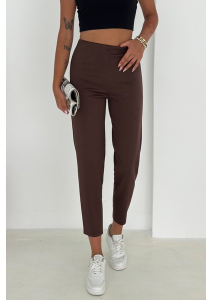 Yüksek Bel Pantolon – Düz Paça & Rahat Kesim indirimleri