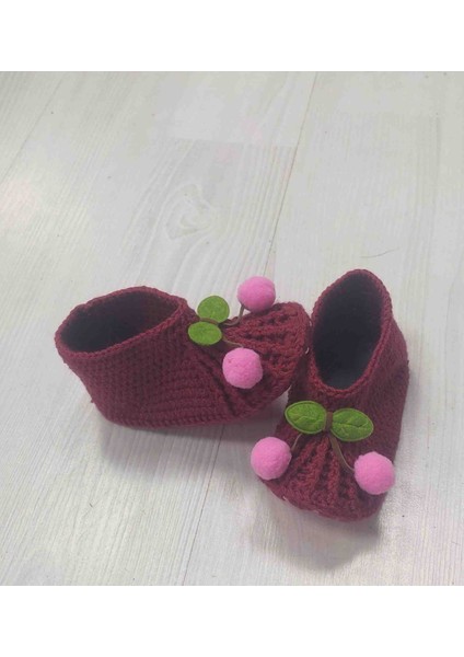 Kirazlı El Örgüsü Bebek Patiği fiyatları