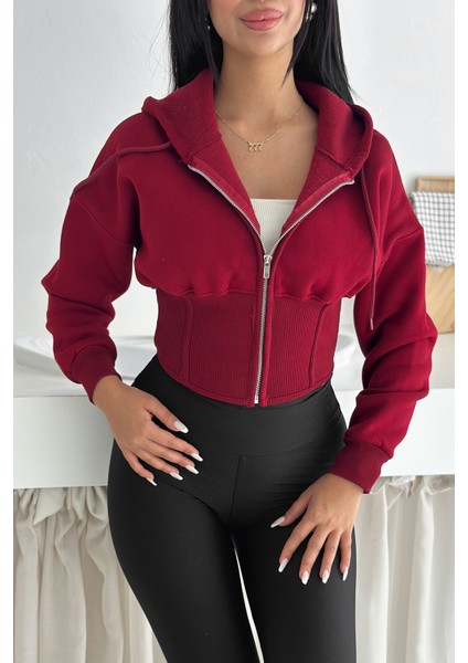 Kadın Siyah Fermuarlı Hoodie – Minimal Sokak Ruhuyla