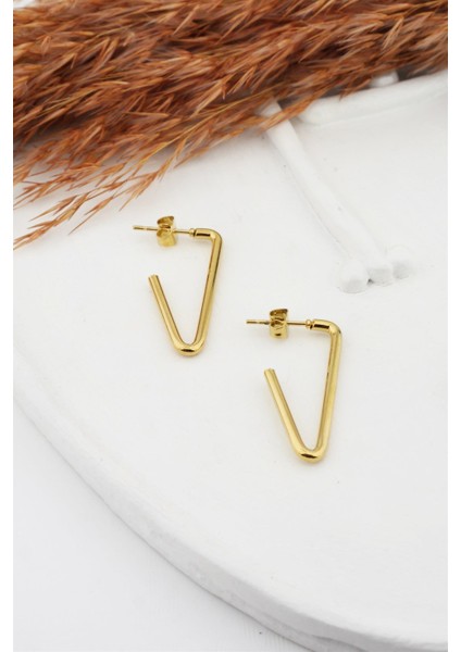 Kadın Çelik Basic Geometrik 3 cm V Model Küpe