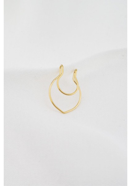 Kadın Sıkıştırmalı Çelik Kıkırdak Küpe