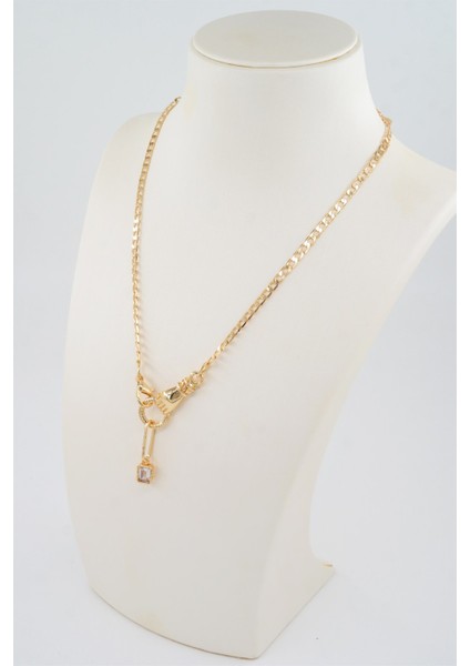 Kadın Özel Tasarım Zirkon Kare Taşlı ve El Figürlü Prenses Zincirli Kolye