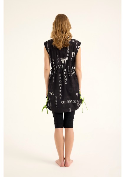 Siyah Yarı Kapalı Mayo Fermuarlı Yaka, Su Itici Kumaş, UPF50+ Koruma H2506