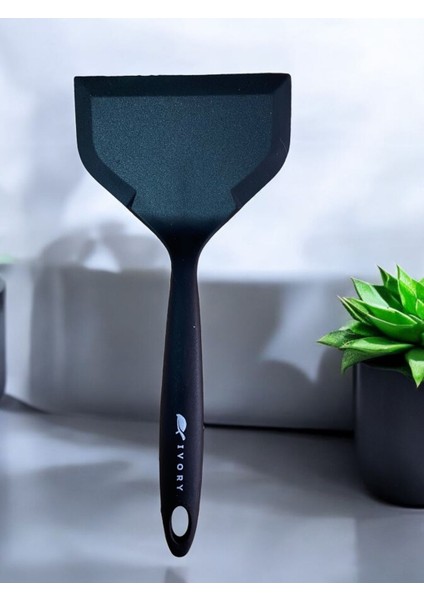 Isıya Dayanıklı Geniş Ağız Spatula 26 Cm, Siyah, Dayanıklı ve Kullanışlı Mutfak Gereci