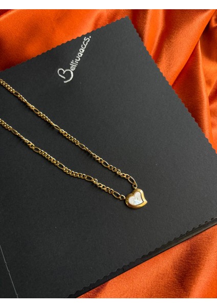Çelik Kalp Detaylı Kolye
