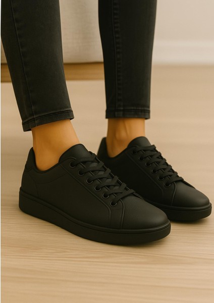Erkek Siyah Tabanlı Bağcıklı Sneaker Spor Ayakkabı fırsatları