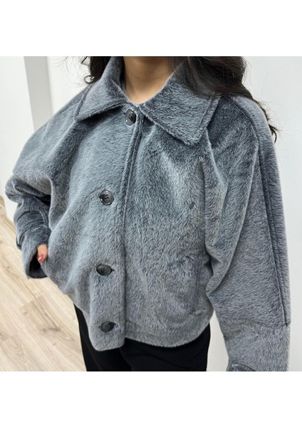 Düğmeli Kısa Kaban modelleri