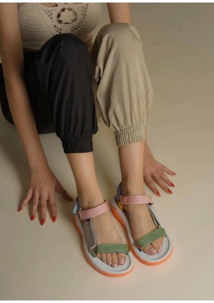 Cırtlı Kaymaz Termo Taban Spor Sandalet Renkli modelleri