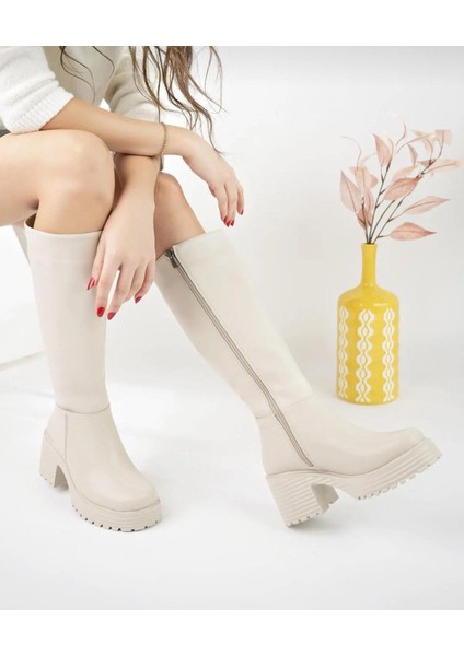 Kalın Tırtıklı Taban Platform Topuklu Çizme-Bej