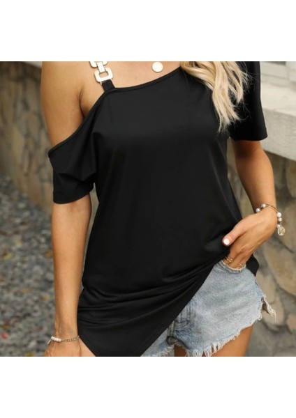 Kadın Tek Omuzu Açık Toka Detaylı Viskon Bluz