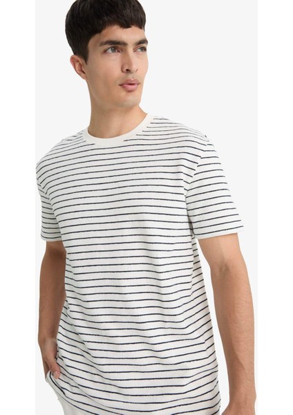 Regular Fit Bisiklet Yaka Çizgili Kısa Kollu Tişört E8198AX25AU fırsatları