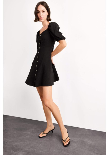 Kalp Yaka Kısa Kollu Mini Elbise G0730AX25SM modelleri