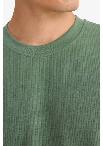 Oversize Geniş Kalıp Bisiklet Yaka Kısa Kollu Tişört F0320AX25AU indirimleri