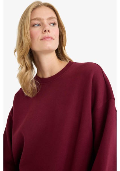 Oversize Geniş Kalıp Bisiklet Yaka Basic Düz Kalın Sweatshirt F9628AX25AU fırsatları