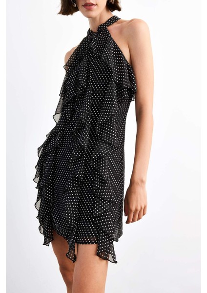 Kolsuz Volanlı Mini Elbise fırsatları